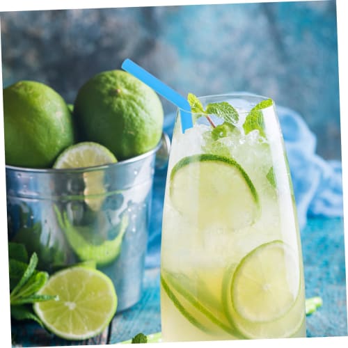 PAMINGONO 4-Piece Food-Grade Silicone Straws with Curved Design and Cleaning Brush for Banquets and Parties, Eco-Friendly and Reusable