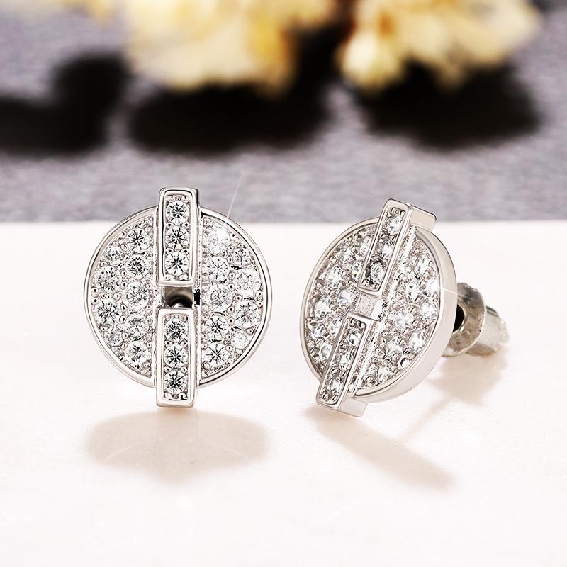 Huitan Chic Fashion Round Shape Stud Earrings Female Daily Wearable Accessories with Brilliant Zirconia Elegant Women's Jewelry