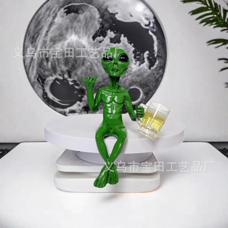 New Resin Statue Ornament Funny Alien Statue Funny Alien Resin Statue