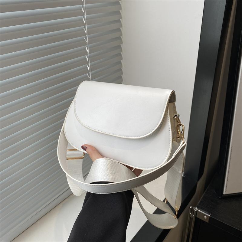 Сумка-седло женская новая сумка на одно плечо с одним ремнем через подмышку в стиле ретро, простой дизайн, сумка через плечо, ручная сумка