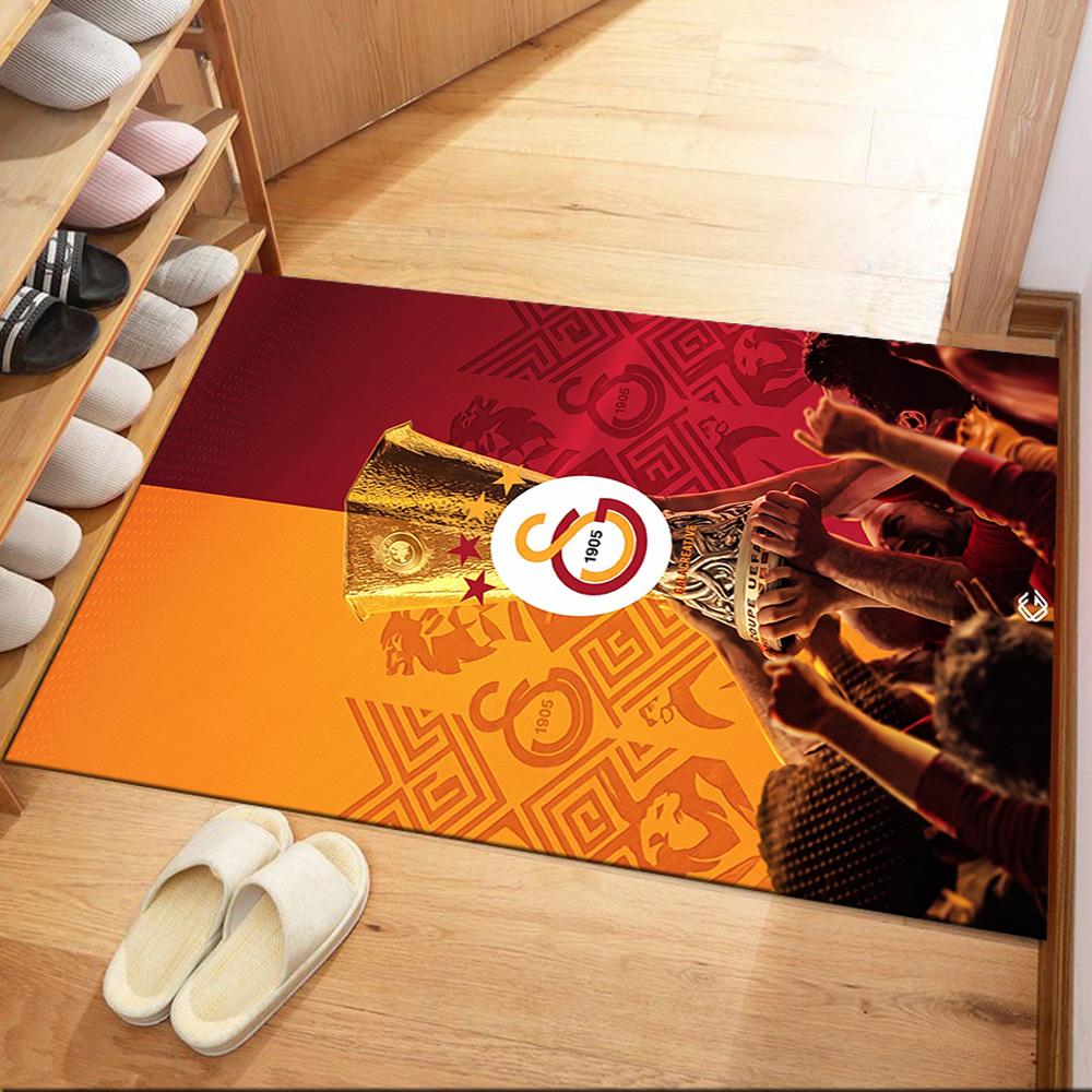 Galatasaray 306 Floor Mat Suitable for Balcony Dining Room Entryway Foyer Anti-slip Rug Anime Office Decor