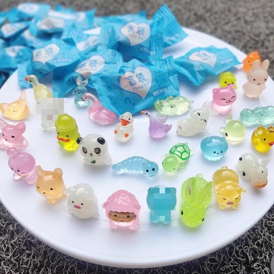 Светящаяся 3D Мультяшная Фигурка Животного в Слепой Упаковке - Летний Подарок для Детей