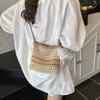 Summer Niche Messenger Bag Women's 2025 New Fashion and Leisure Versatile Seaside Vacation Woven Bag