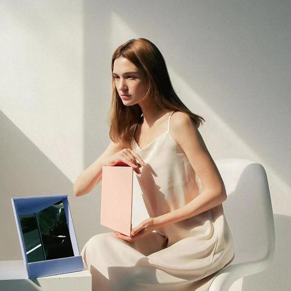 Улучшенное самовосприятие Прямоугольное настольное зеркало Настоящее зеркало для макияжа Отражение Женщины Девочки