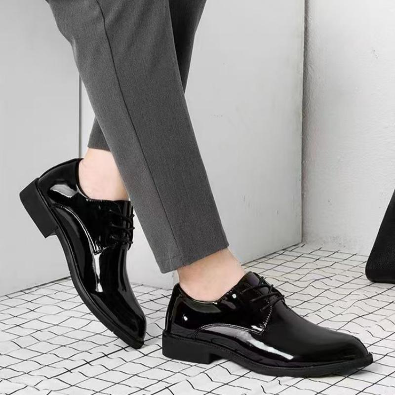 Autumn Winter Social Shoe for Men 2024 Trend New Dress Shoes Man Elegant and Classic Cheap Liquidation Luxury Designer Italian