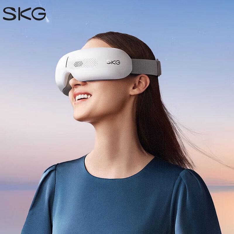 SKG E3Pro Eye Massager with Heat and Bluetooth Music