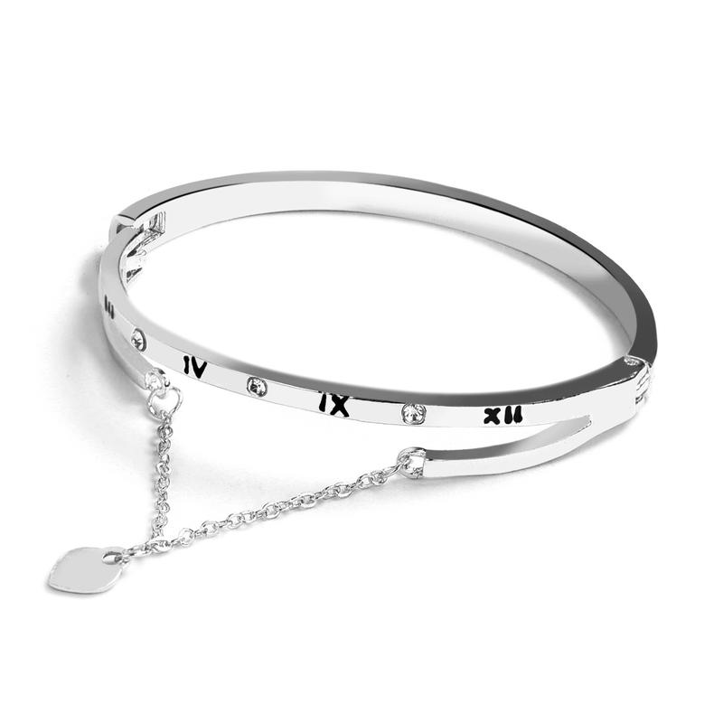 Roman Numerals Love Tassel Pendant Bracelet Fashion Bracelet Retro Female Crystal Jewelry AVE