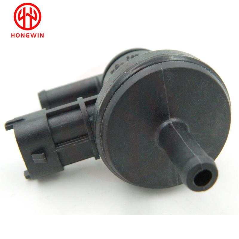 Genuine No. 29010 2B000 Purge Control Valve Fits Kia Soul 1.6L 2010-2012 Fits Hyundai I20 I30 12-15 Elantra K3 Creta Cerato 2006