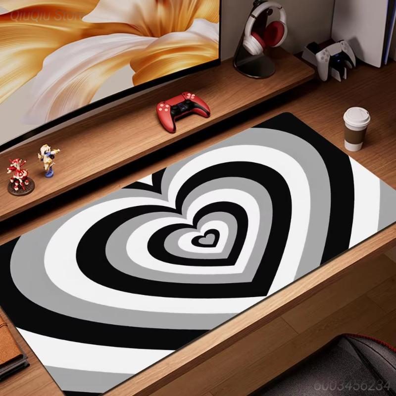 Aesthetic Heart Large Gaming Mouse Pad Pink Red Brown NonSlip Desk Mat Extended Keyboard Pad for Gamer Girl