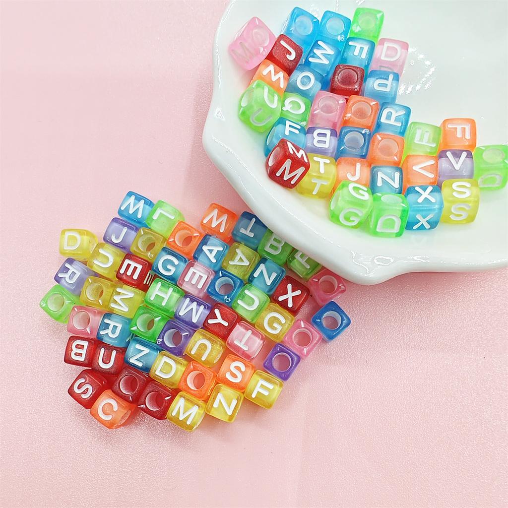 100Pcs Letter Jewelry Accessories Mixed Color Flat Bead Acrylic Loose Beads Square Bead New High-quality
