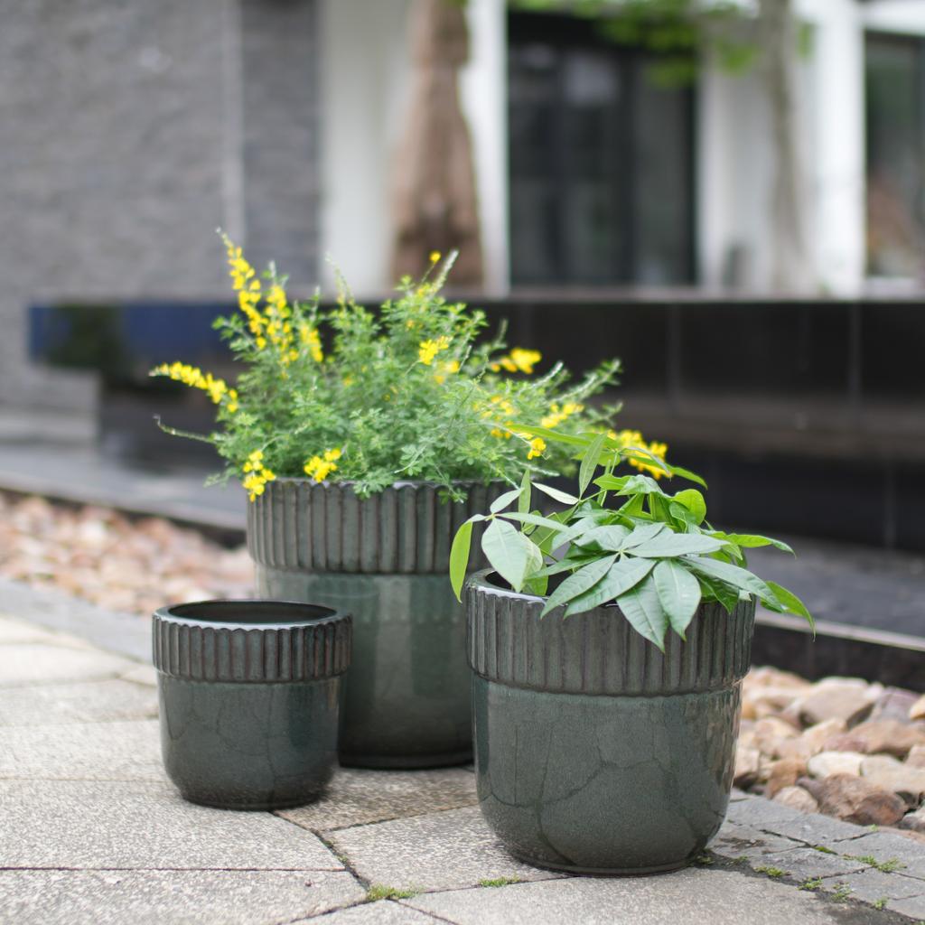 Handmade Ceramic Plant Pot Set 3-Piece (diameter 38/30.5/23 cm), Glossy Dark Green with Vertical Groove Trim, Frost-Resistant, with Drainage Holes