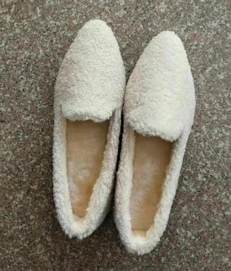 Мода 2024 года, повседневные туфли с острым носком, женские зимние туфли из плюша и хлопка, туфли на плоской подошве с пушистым носком