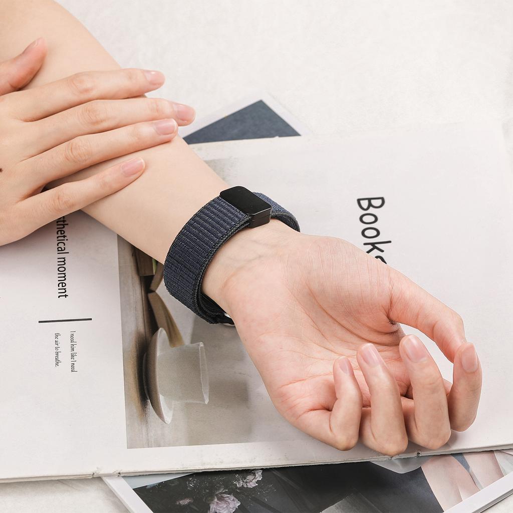 Nylon Loop Strap for Apple watch band 40mm 45mm 44mm 49mm 41mm 38mm 42mm Magnetic bracelet iWatch series 9 8 7 6 5 3 ultra 2 se