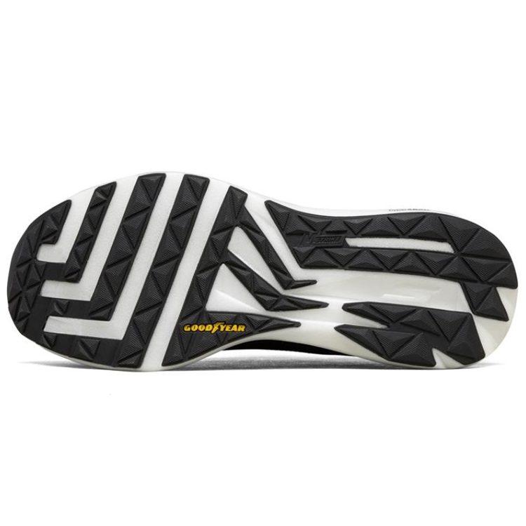 Skechers Go Run Ride 8 Черный/Белый 55224-BKW
