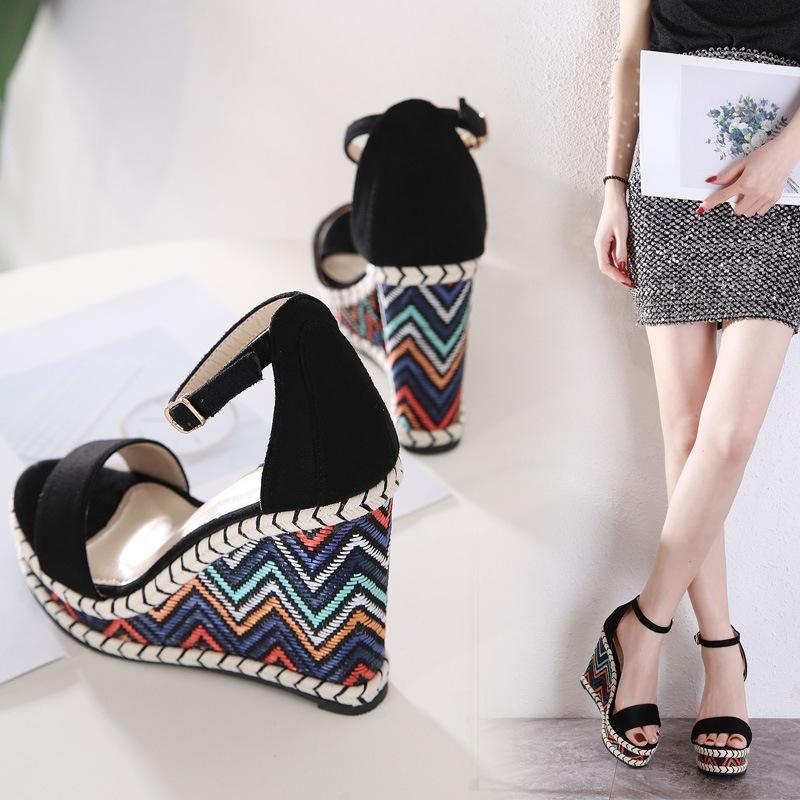 Босоножки на танкетке, женские туфли на платформе, роскошные дизайнерские женские удобные босоножки для вечеринок, летняя обувь