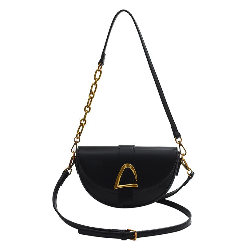 This year's popular underarm bag women's autumn 2025 new high-end fashion shoulder bag niche saddle bag