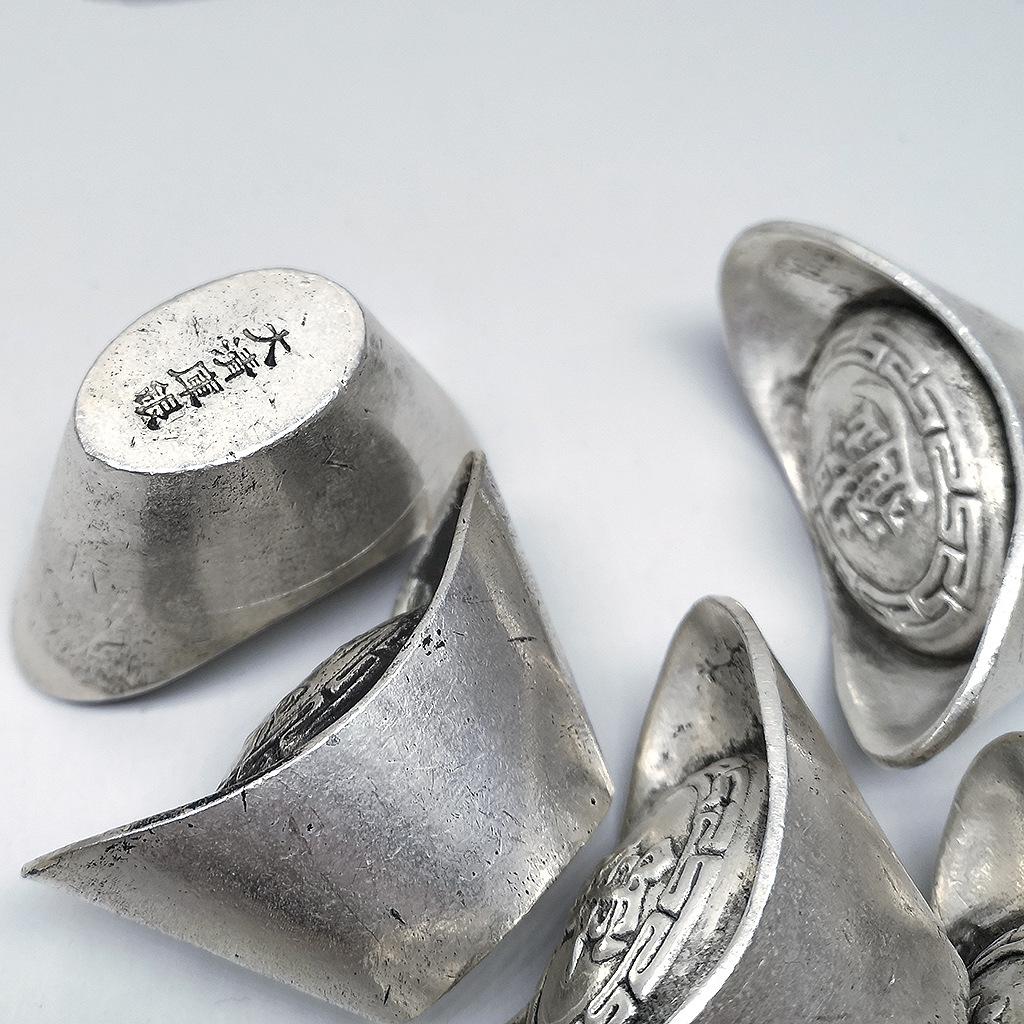 Qing Dynasty silver ingots, ancient silver ingots, film and television silver props, antiques, solid silver ingots