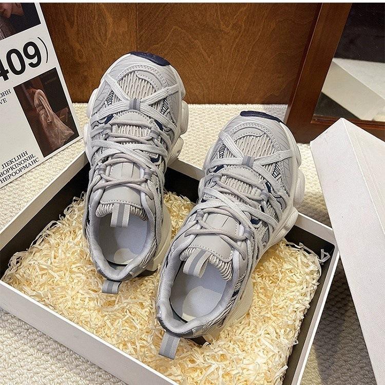 European Station Mesh Thick-soled Dad Shoes Women's 202 Autumn and Winter New Heightened Breathable Round Head Niche Sports and Leisure Shoes