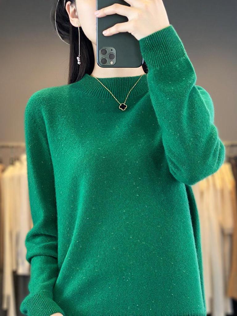 Women's Cozy Round Neck Knitted Wool Sweater