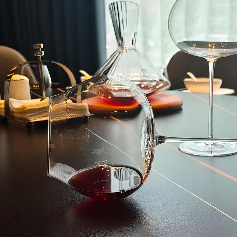720 мл Nordic Large Red Wine Glass Ультратонкий и высококачественный, с превосходным ощущением, бордовый бокал, хрустальный высокий бокал для банкетного вина