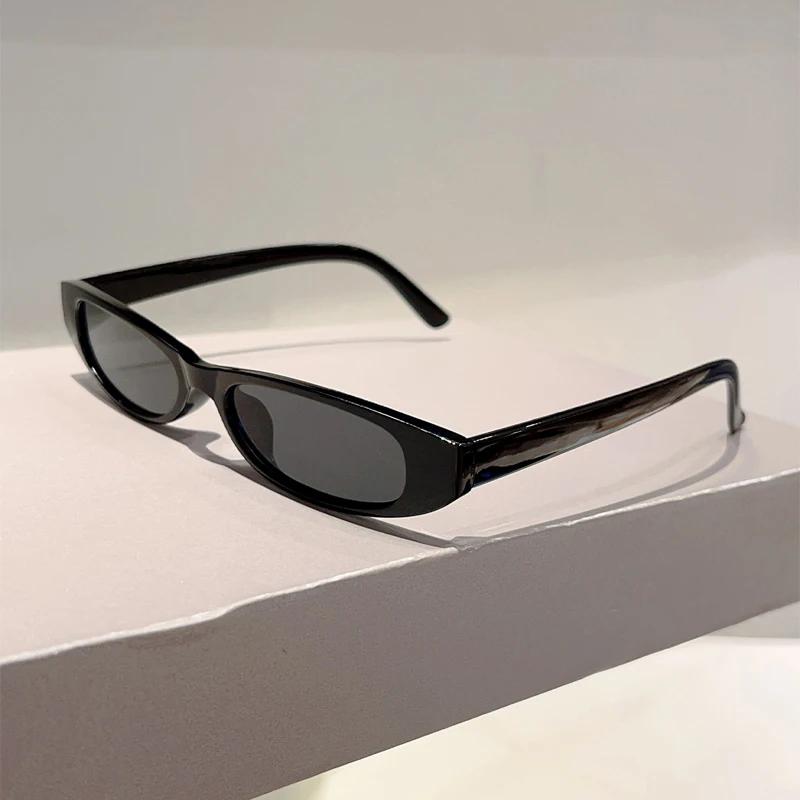 Узкие овальные солнцезащитные очки женские Новая мода Уличный декор Оттенки Трендовый дизайн Роскошный бренд Отпуск Повседневные солнцезащитные очки