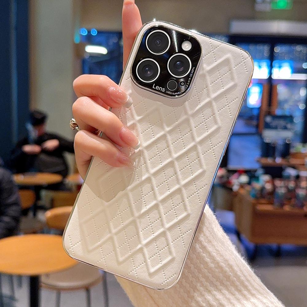 For iPhone 15 Pro Case Electroplated Silver Edge Rhombus Pattern PC + PU Leather Phone Back Cover