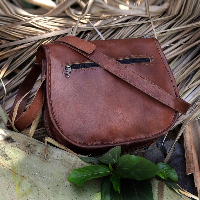 Vintage Leather Crossbody Bag, Leather Satchel, Leather Shoulder Bag, Leather Handbag, Saddle Bag, Leather Bag, Birthday Gift Idea for Her