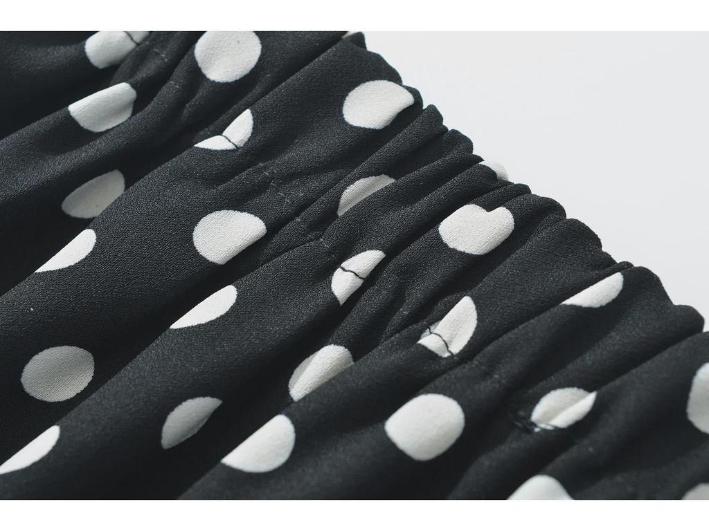 Топ-халтер в стиле ретро в горошек 2025 года + мини-юбка А-силуэта со шнуровкой и заниженной талией