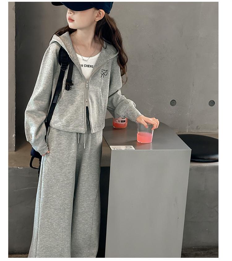 Модный повседневный комплект-двойка для девочек на весну и осень 2025 года: Модная детская одежда для девочек-подростков