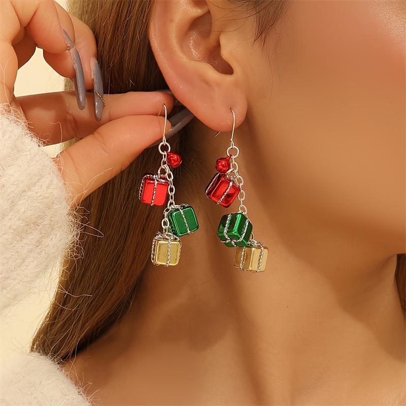 Christmas Baroque Irregular Imitation Pearl Stacked Star Tree Drop Earrings Xmas Tree Earring For Women Holiday Jewelry Gift