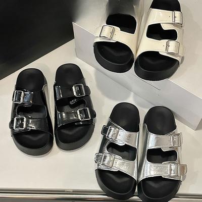 Шлепанцы на толстой подошве Новая модель обуви Модная и повседневная пляжная обувь Вьетнамки