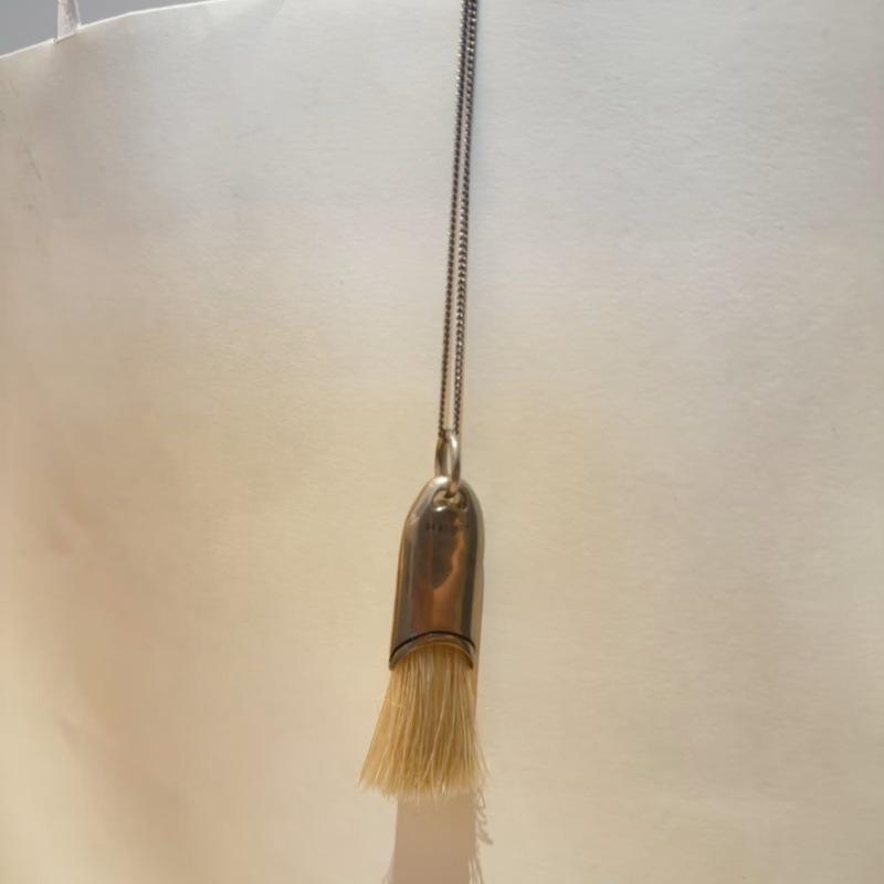 Корейское ожерелье с кисточкой в стиле Ча Цзинъюань и подвеской-кистью – Элегантный, Нишевый Дизайн, Длинная Цепочка для Свитеров