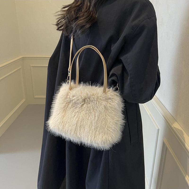 New Plush Bag Winter Women Fashion Handbags Cloud Faux Fur Purse Fashion Casual Women's Shoulder Bag Fluffy Bag