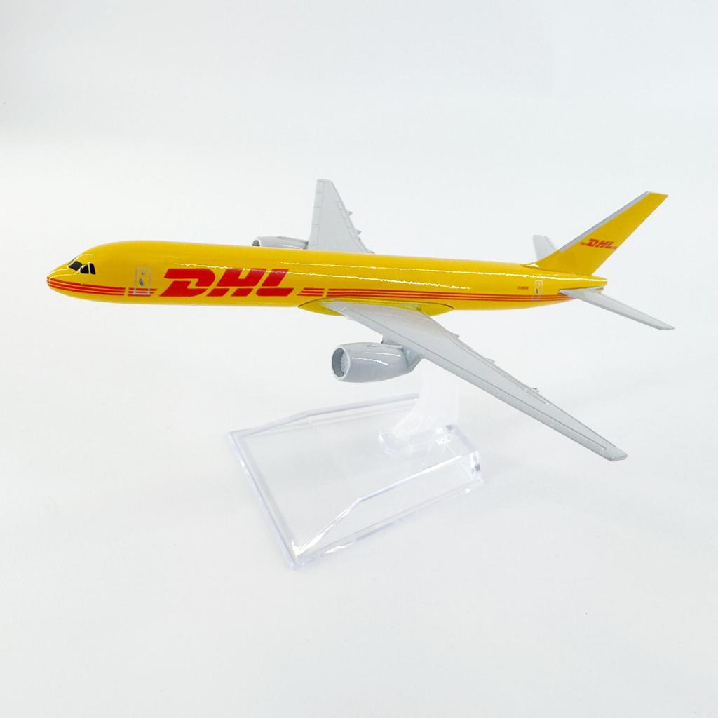 Модели из сплава президентских самолетов: ATR FK50, C919, A350, B747, A320, A330, A380