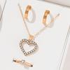 Набор из 4 предметов Женский набор с бриллиантовой инкрустацией Любовь Циркон с модным темпераментом Сладкий и креативный дизайн Ожерелье в форме сердца