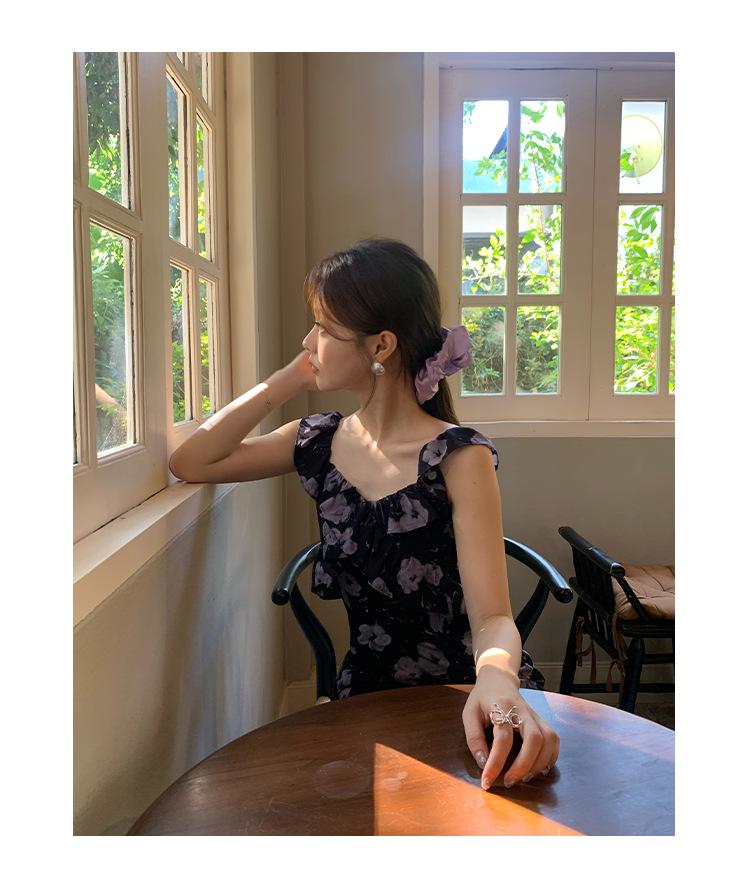 2025 Ранняя весна Французский ретро Элегантное платье с квадратным вырезом и цветочным принтом C3018