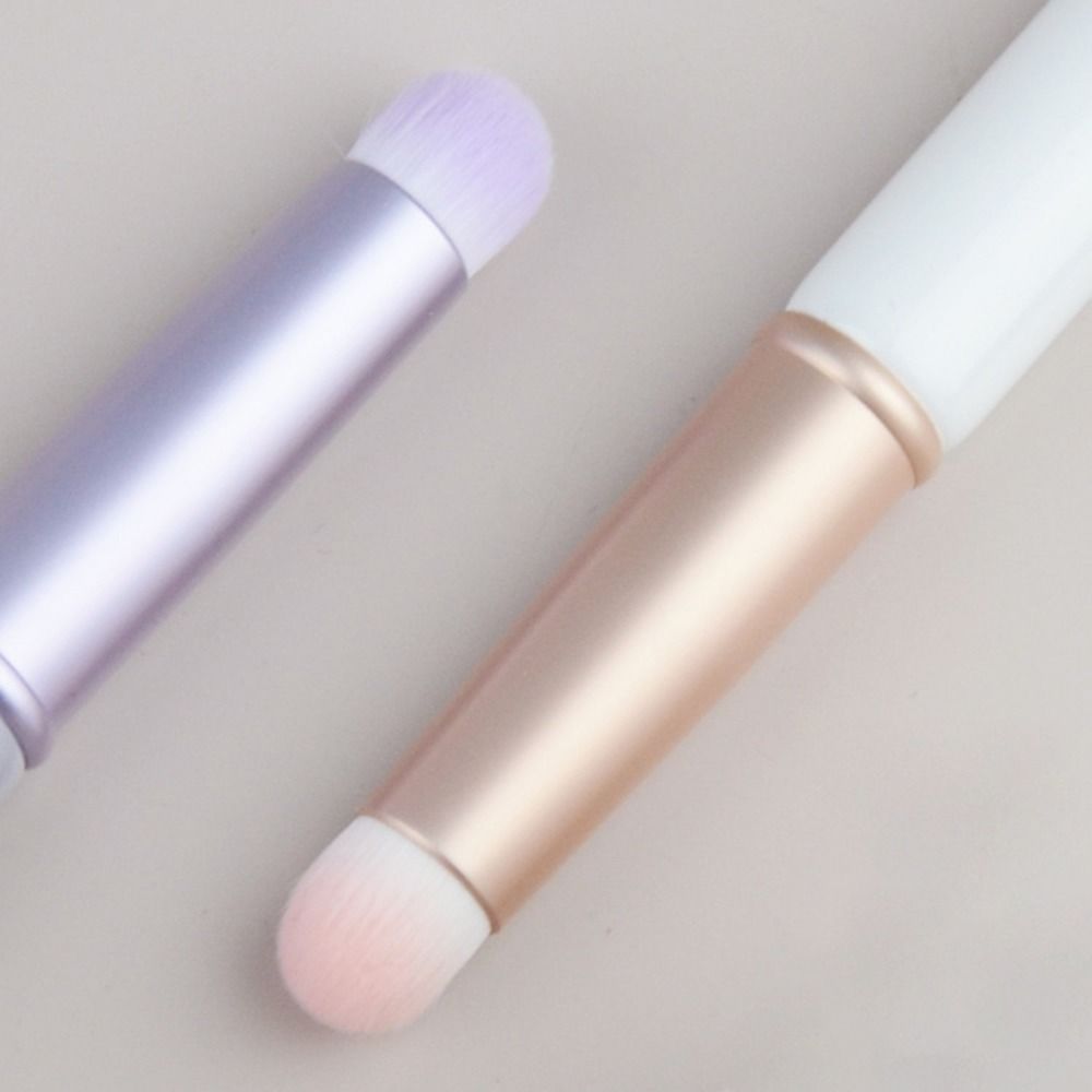 Professional Concealer Brush Portable Makeup Tools Easy To Carry Lip Brush Women