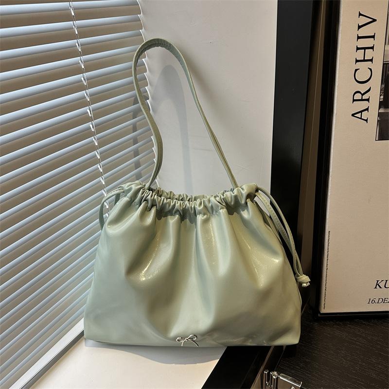 Сумка-ведро со шнурком и складками для женщин, новая модная летняя повседневная универсальная сумка-тоут на одно плечо большой вместимости