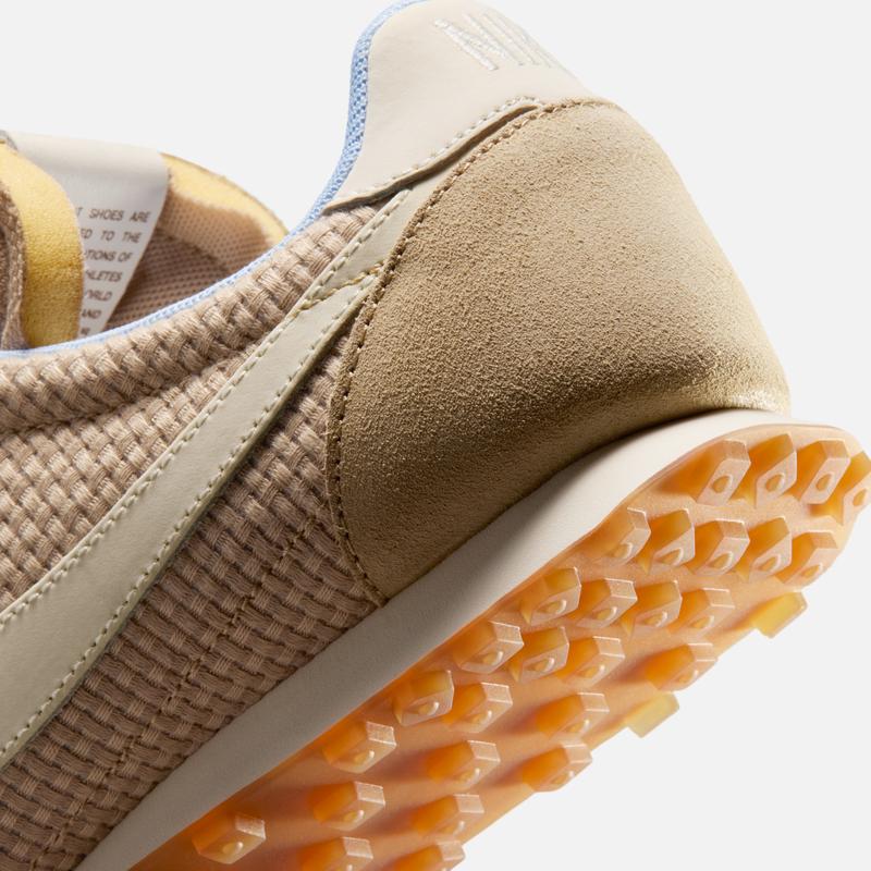 Nike Официальные мужские спортивные кроссовки NIKE Waffle Racer '26 IR7017