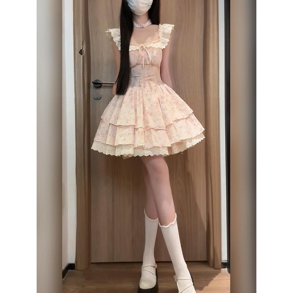Summer New Lace Splicing Floral Dress Small Flying Sleeves Princess Puffy Short Skirt Casual Women Close Waist and Look Thin