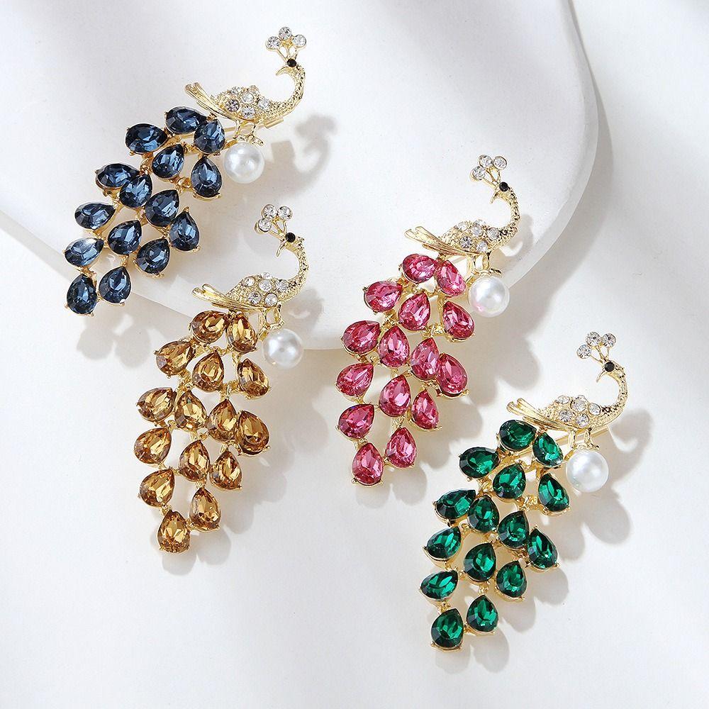 Retro Peacock Brooch Luxury Crystal Corsage Pin Jewelry Accessories Peacock Collar Pins Wedding
