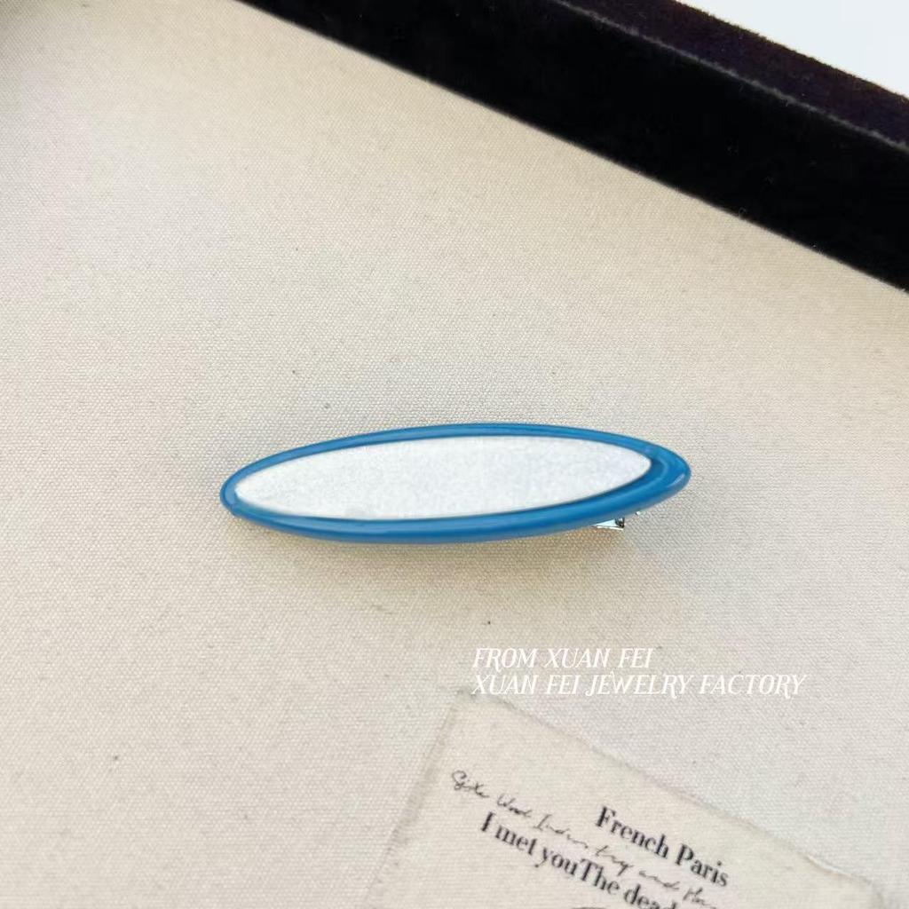 High-End Oval Acetate Duckbill Hair Clip in Willow Leaf Shape - Fashionable Side/Bangs Accessory for Women