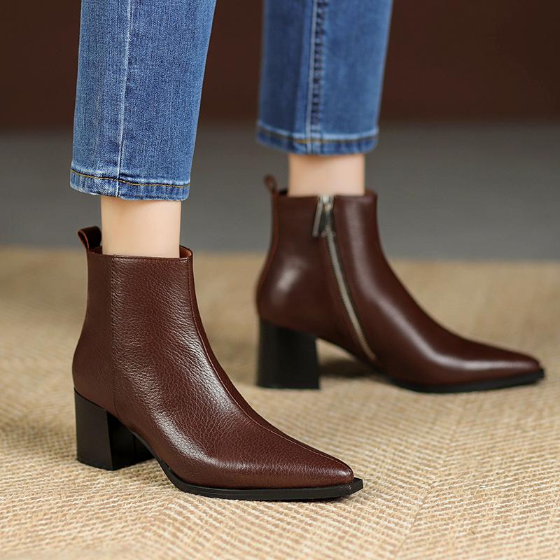 Fashion 2024 New Autumn Winter Genuine Leather Women Boots Fashion Pointed Toe Chelsea Boots Chunky High Heels Women Shoes Ankle Boots
