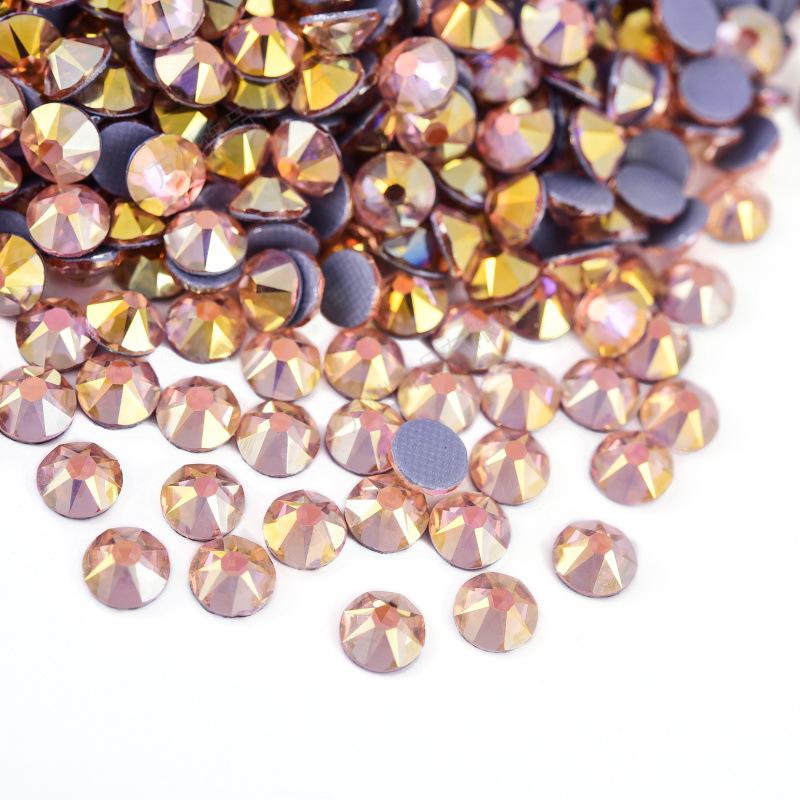 Восемь больших и восемь маленьких имитаций австрийских горячих бриллиантов цвета AB, стеклянные стразы с термоклеевой основой, горячие бриллианты для рукоделия, аксессуары для одежды