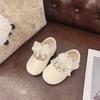 2025 осень новые кожаные туфли для девочек корейская версия детские туфли-лодочки с бантом и кружевом из жемчуга туфли принцессы для девочек одинарные туфли