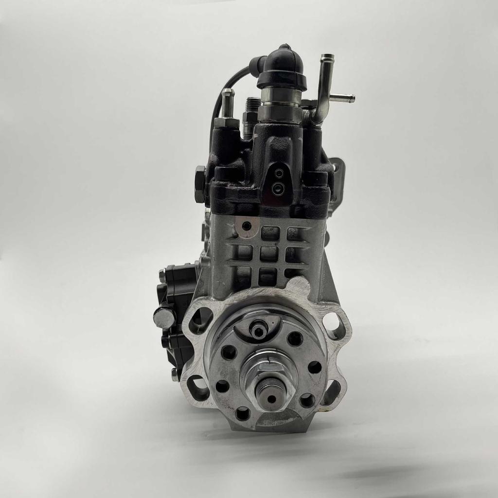 Fuel injection pump 729949-51380 compatible with 44TNV98T diesel engine.