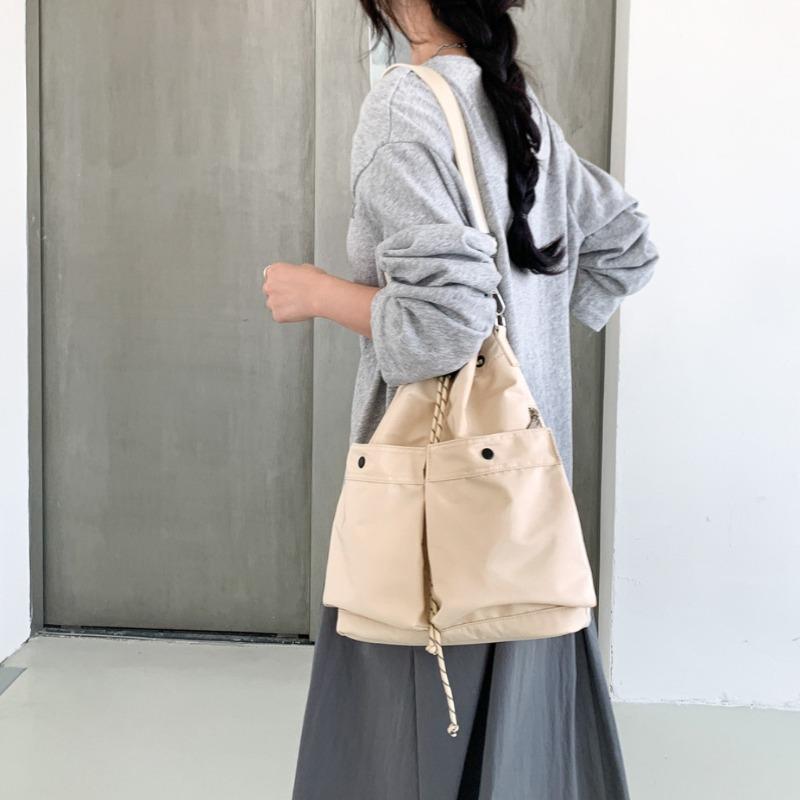 Новая сумка-ведро на кулиске женская сумка через плечо нейлоновая сумка-тоут большой вместимости женская повседневная сумка на плечо в стиле ленивый ветер женская