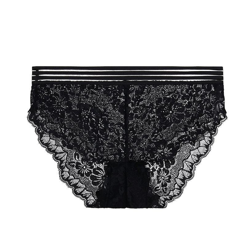 European & American Sexy Lace Hollow Mid-Waist Briefs - Breathable, Elastic, Plus Size Women's Underwear