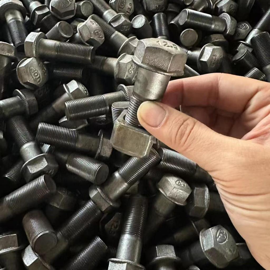 Komatsu Hitachi 200 Model Excavator Chain Plate Bolt - 20x55 (Used)