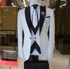 Black Suits For Men 3 Pieces Set Wedding Luxury Jackets Vest Pants Elegant Blazers Party Classic Full Without Accessories